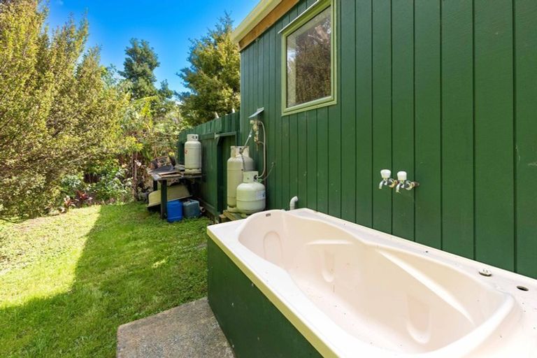 Photo of property in 46 Waihuka Road, Omapere, Kaikohe, 0473