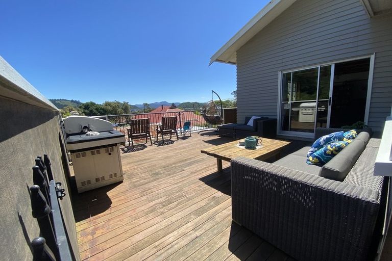 Photo of property in 71 Kent Street, Picton, 7220