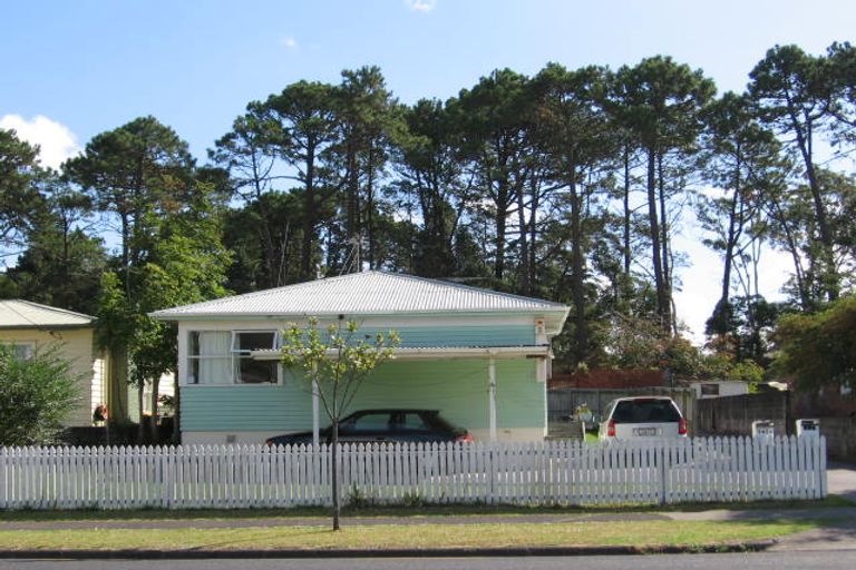 Photo of property in 145a Portage Road, New Lynn, Auckland, 0600