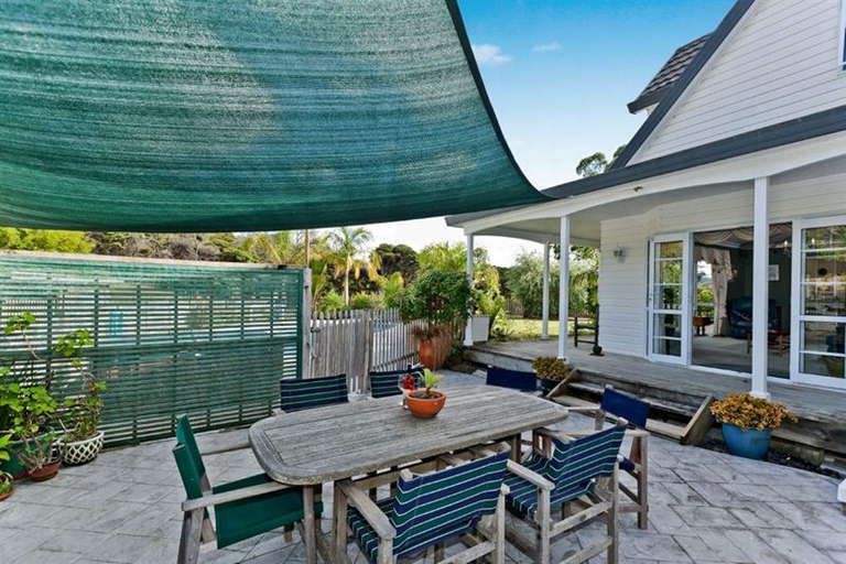 Photo of property in 10/199 Birdwood Road, Massey, Auckland, 0614