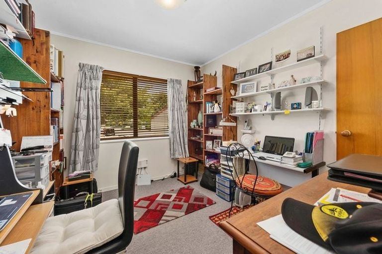 Photo of property in 12 Donegal Grove, Birchville, Upper Hutt, 5018