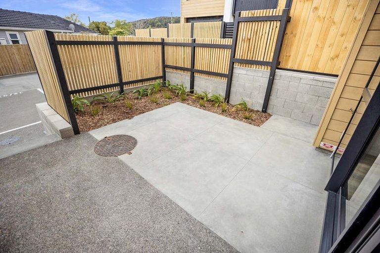 Photo of property in 12/370 Stokes Valley Road, Stokes Valley, Lower Hutt, 5019