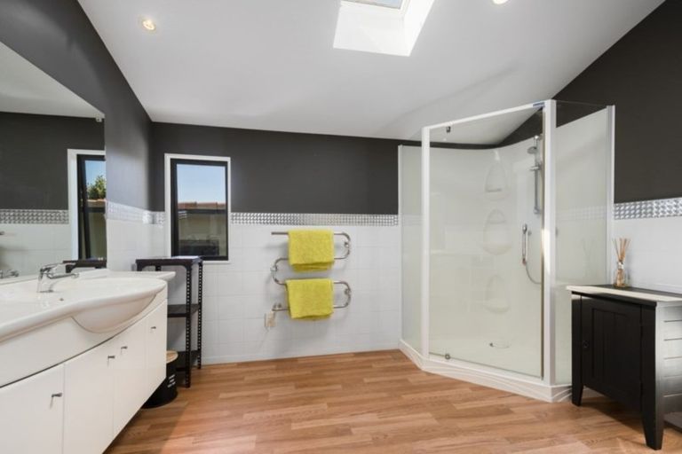 Photo of property in 11 Sabana Place, Bethlehem, Tauranga, 3110