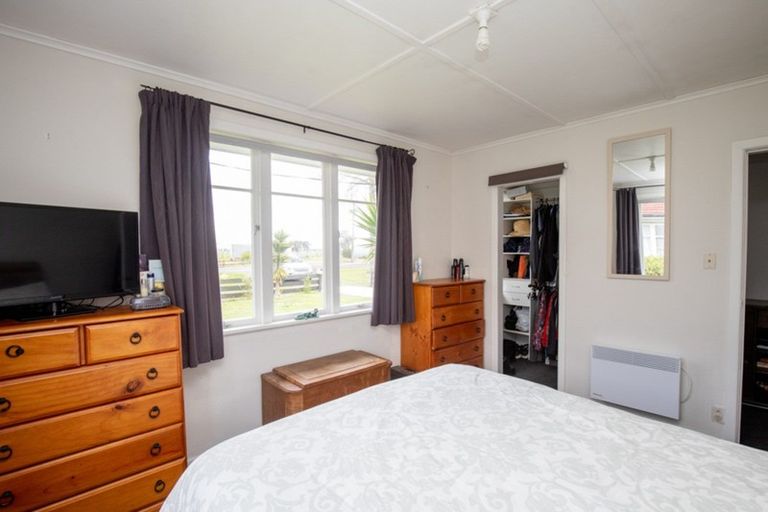 Photo of property in 78 Pipiroa Road, Ngatea, 3503