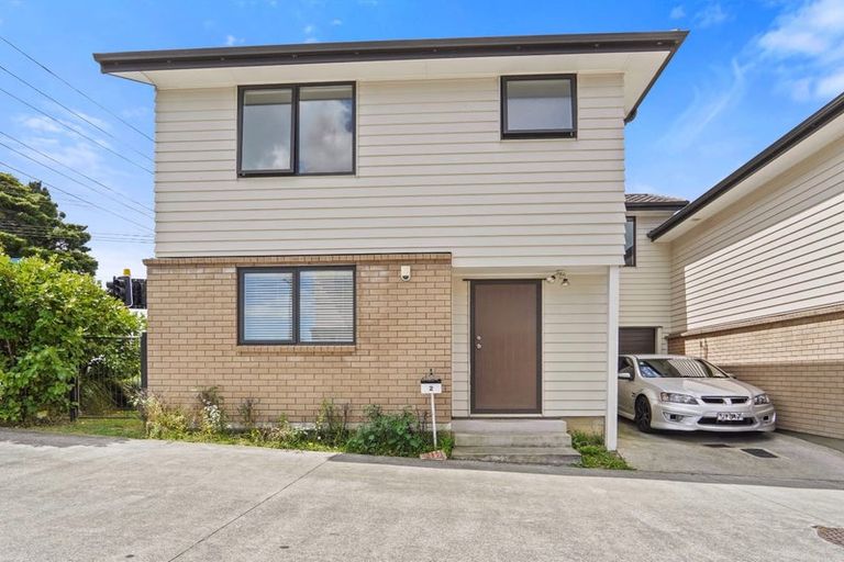 Photo of property in 2 Akeake Lane, Manurewa, Auckland, 2102