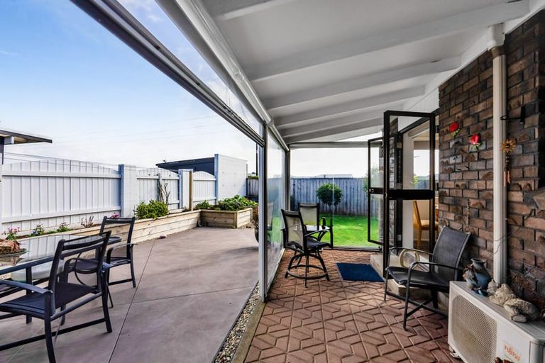 Photo of property in 25 Puketotara Street, Highlands Park, New Plymouth, 4312