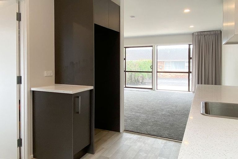 Photo of property in 21/85 Edmonton Road, Henderson, Auckland, 0612