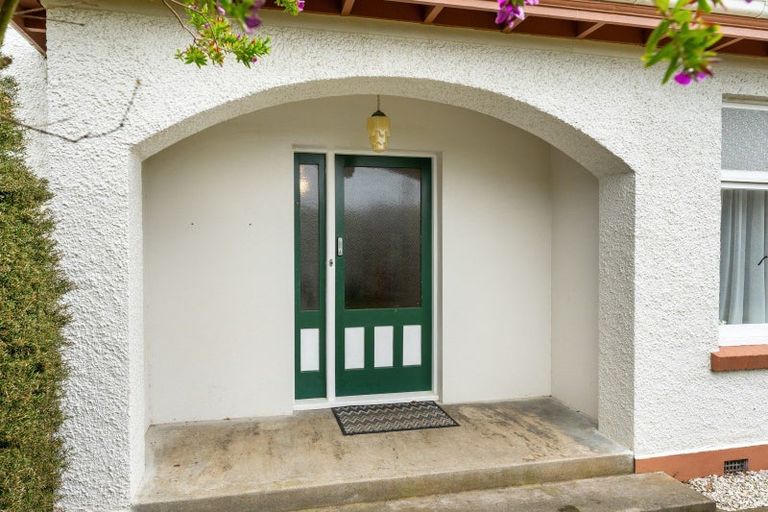 Photo of property in 12 Cambridge Street, Gonville, Whanganui, 4501