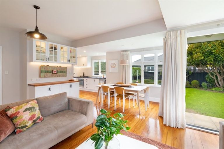 Photo of property in 1 Claremont Avenue, Papanui, Christchurch, 8053