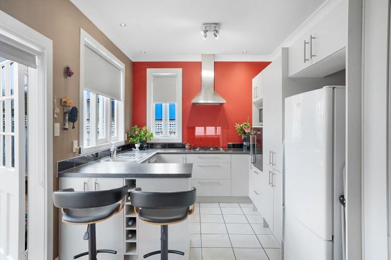 Photo of property in 44 Villa Street, Masterton, 5810