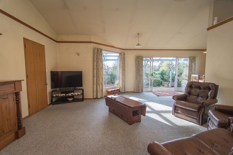 Photo of property in 16 Buchanan Street, Parkside, Timaru, 7910