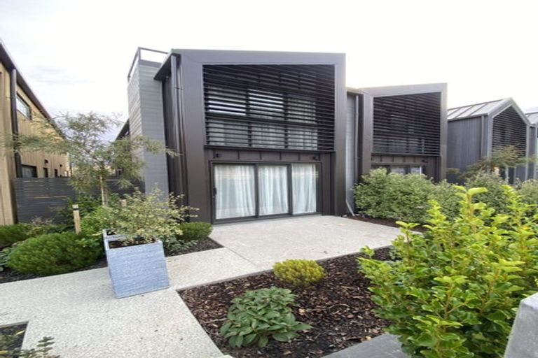 Photo of property in 51 Ryan Loop, Jacks Point, 9371