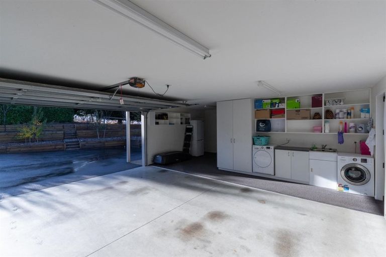 Photo of property in 6 Batsford Lane, Lower Shotover, Queenstown, 9371