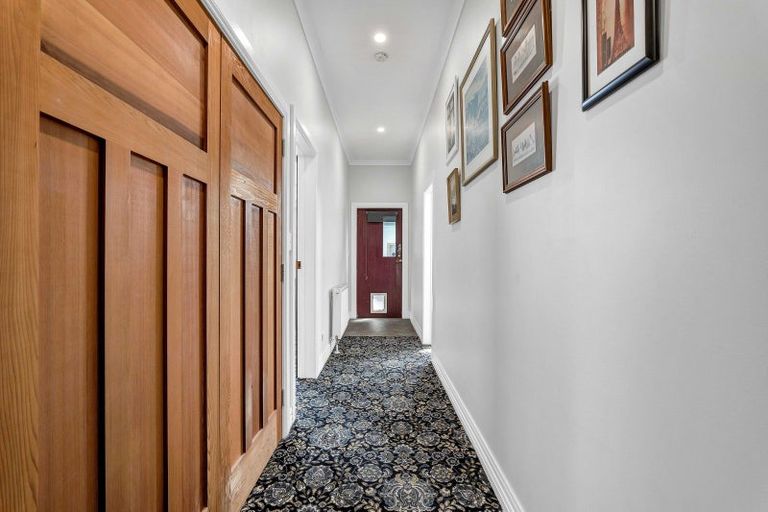 Photo of property in 105 High Street South, Eltham, 4322