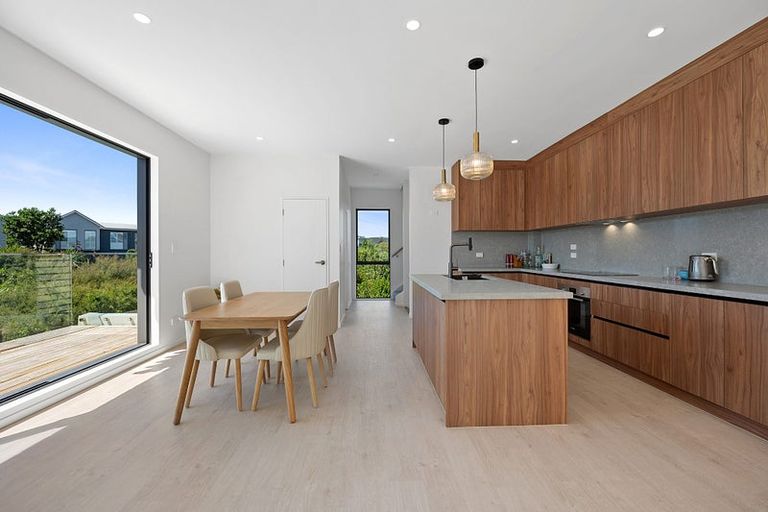 Photo of property in 91 Joshua Carder Drive, Hobsonville, Auckland, 0616