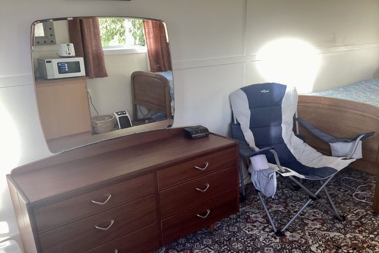 Photo of property in 21 Peel Street, Lawrence, 9532