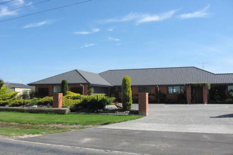 Photo of property in 82 Tarbottons Road, Tinwald, Ashburton, 7700