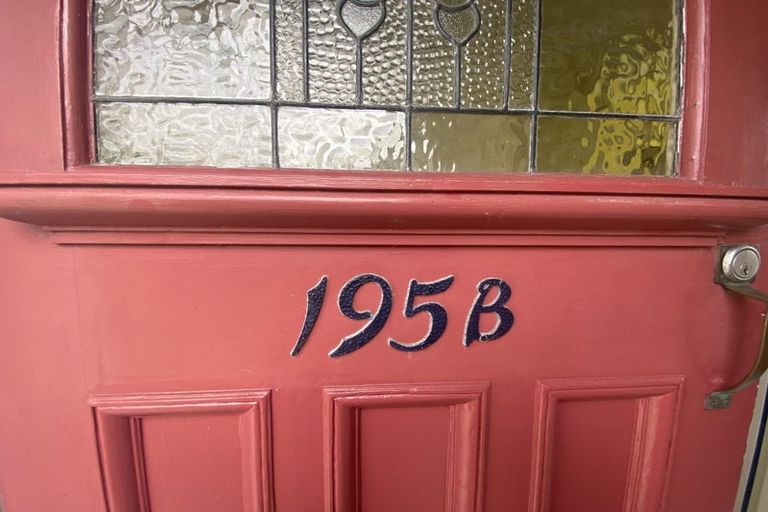 Photo of property in 195 Gill Street, Strandon, New Plymouth, 4312