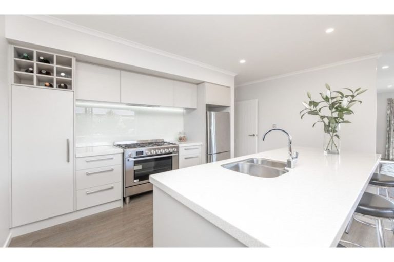 Photo of property in 105 Metehau Street, Marshland, Christchurch, 8083