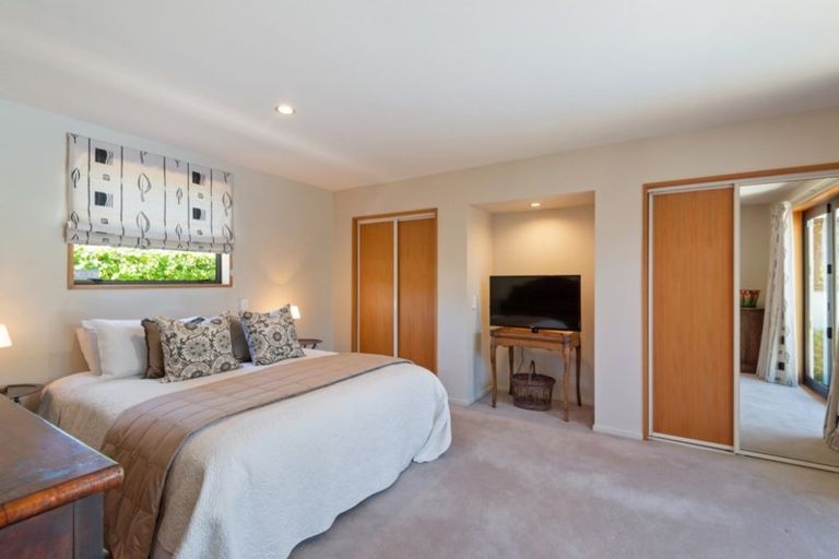 Photo of property in 15 Wadeley Road, Ilam, Christchurch, 8041