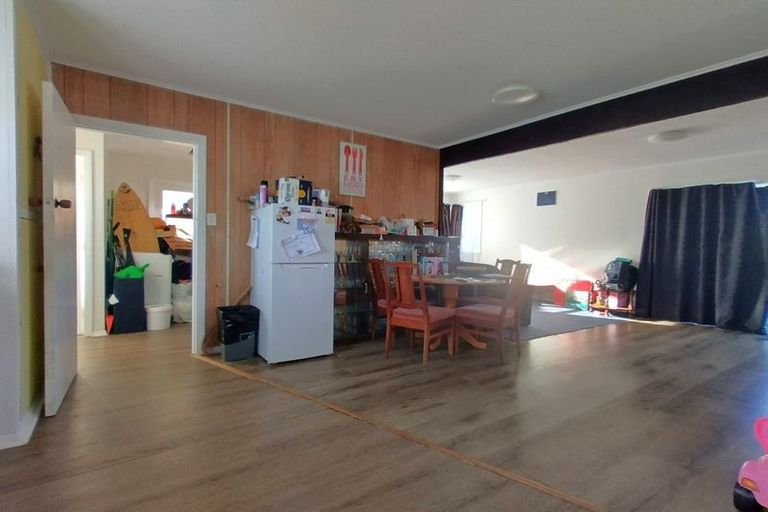 Photo of property in 63 Driver Crescent, Cannons Creek, Porirua, 5024