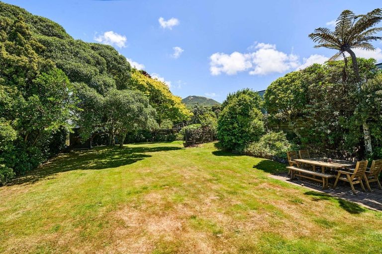 Photo of property in 42 Perth Street, Ngaio, Wellington, 6035