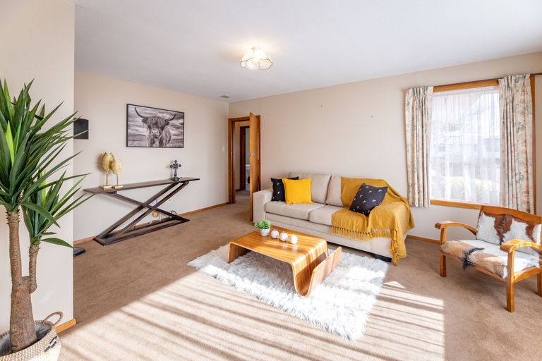 Photo of property in 43 Rydal Street, Hoon Hay, Christchurch, 8025