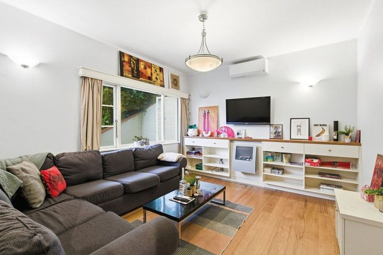 Photo of property in 5/28 Clifton Terrace, Kelburn, Wellington, 6012