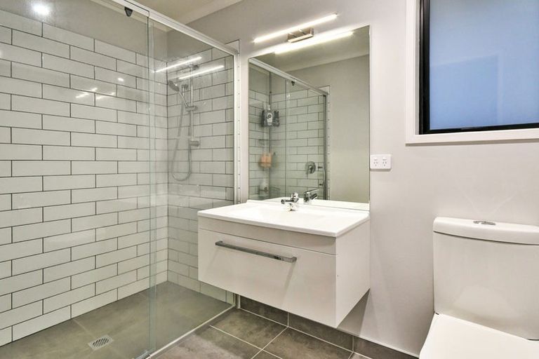 Photo of property in 13 Harry Richards Way, Pokeno, 2402