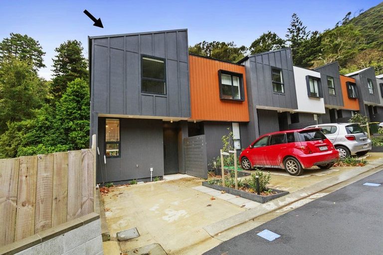 Photo of property in 1 Rato Rise, Waiwhetu, Lower Hutt, 5010