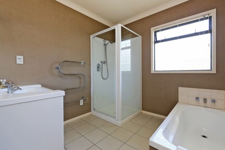 Photo of property in 60 Palmbrook Avenue, Havelock North, 4130