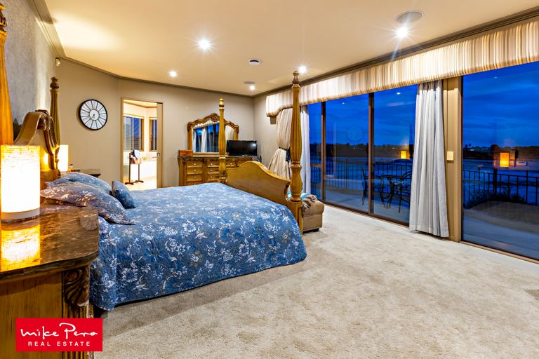 Photo of property in 54 Keywella Drive, Conifer Grove, Takanini, 2112