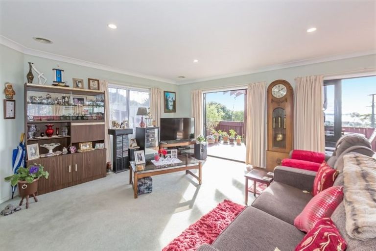 Photo of property in 519 Whangaparaoa Road, Stanmore Bay, Whangaparaoa, 0932