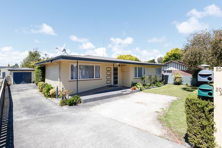 Photo of property in 203 Albert Street, Hokowhitu, Palmerston North, 4410