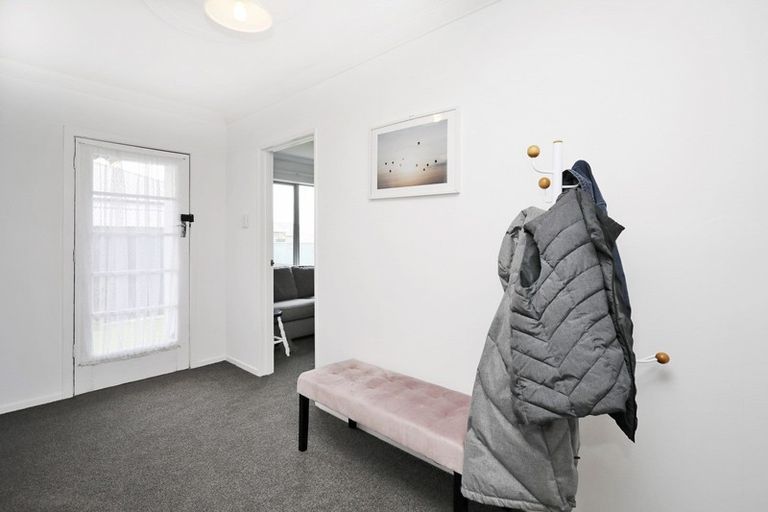 Photo of property in 61 Stobo Street, Grasmere, Invercargill, 9810