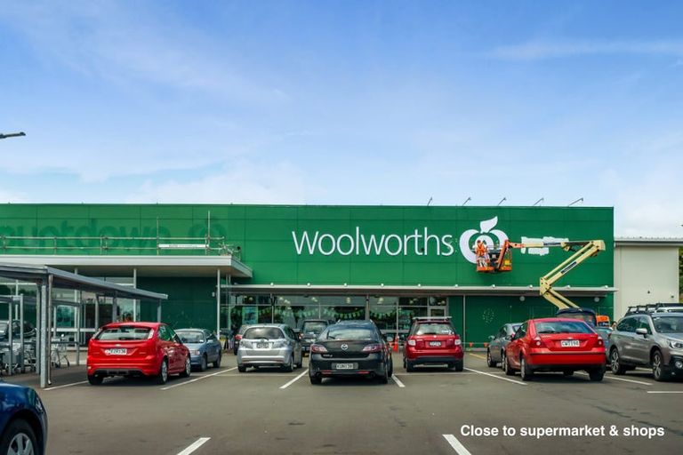 Photo of property in 9 Brois Street, Frankleigh Park, New Plymouth, 4310