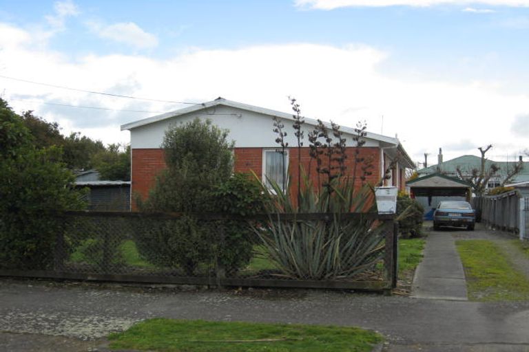 Photo of property in 42 Stuart Crescent, Masterton, 5810