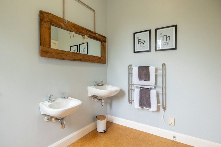 Photo of property in 42 Pohangina Road, Ashhurst, Palmerston North, 4470