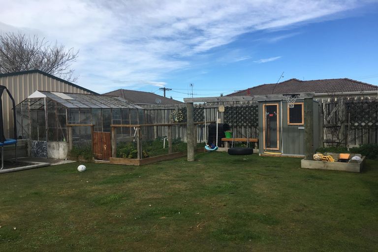 Photo of property in 32 Innes Street, Waimate, 7924