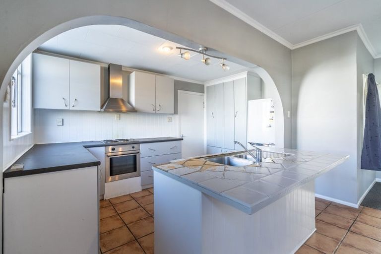 Photo of property in 8 Clifton Street, Windsor, Invercargill, 9810