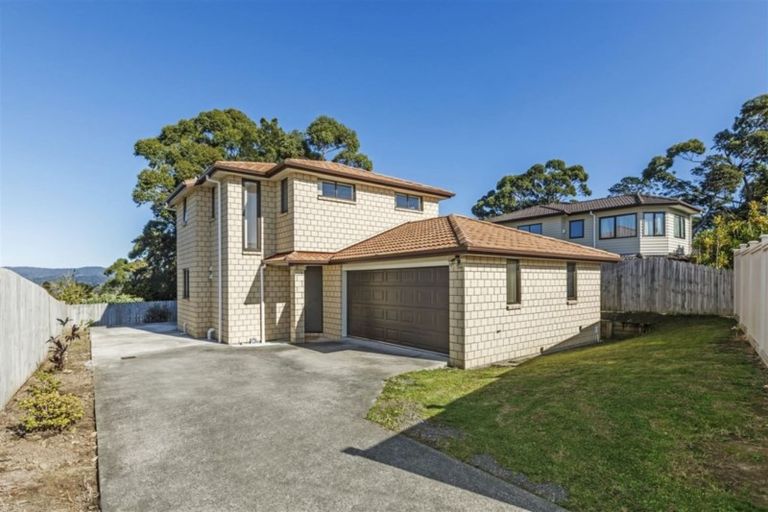 Photo of property in 53 Cityview Place, Massey, Auckland, 0614