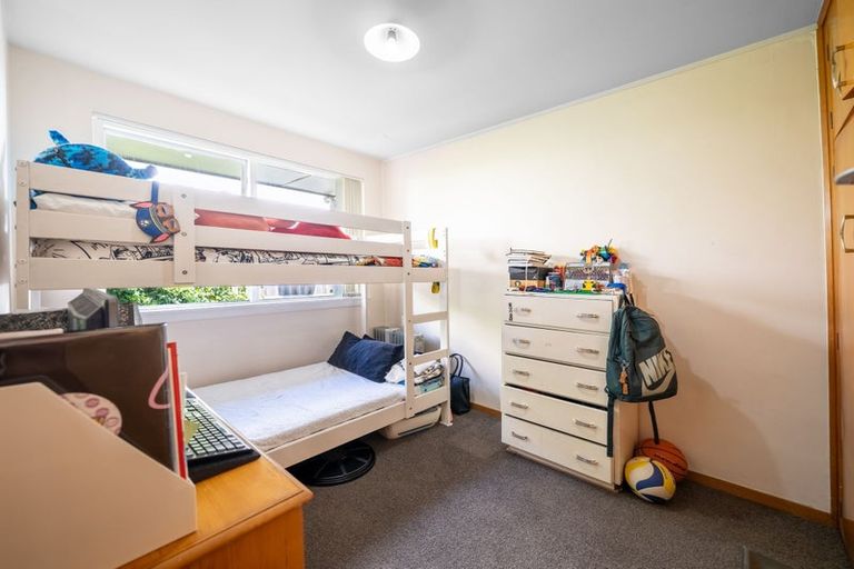 Photo of property in 2/26 Mona Vale Avenue, Riccarton, Christchurch, 8011