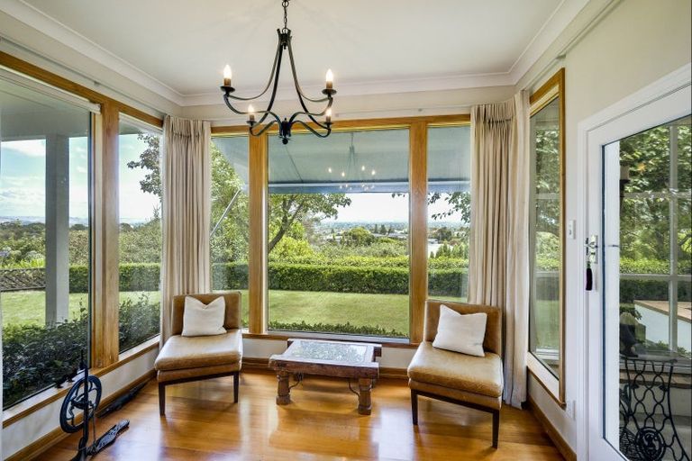 Photo of property in 20 Tauroa Road, Havelock North, 4130