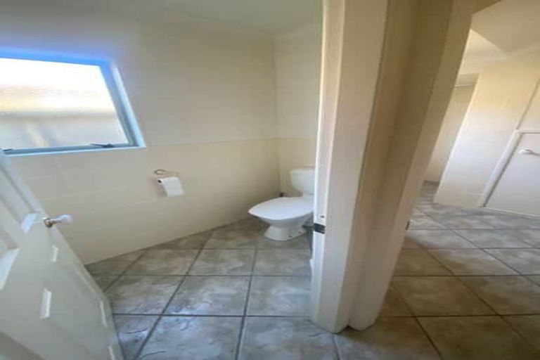 Photo of property in 409b Devonport Road, Tauranga South, Tauranga, 3112