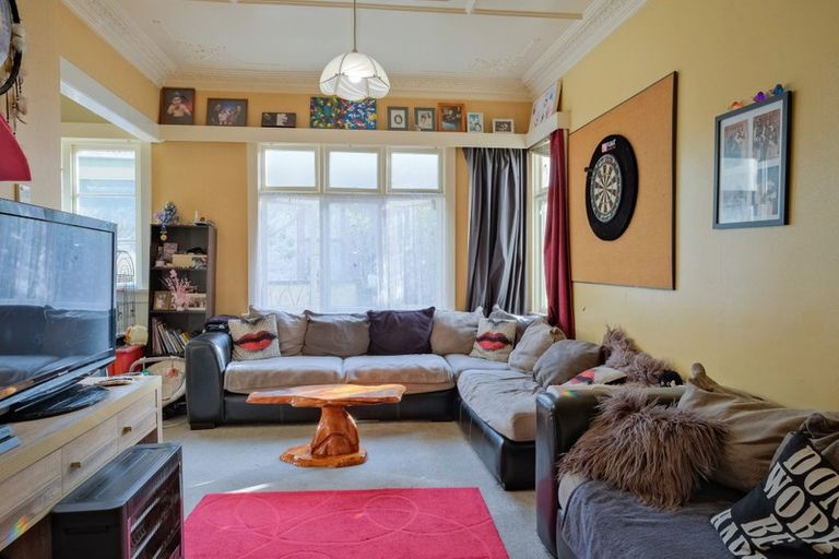 Photo of property in 74 Forbury Road, Saint Clair, Dunedin, 9012