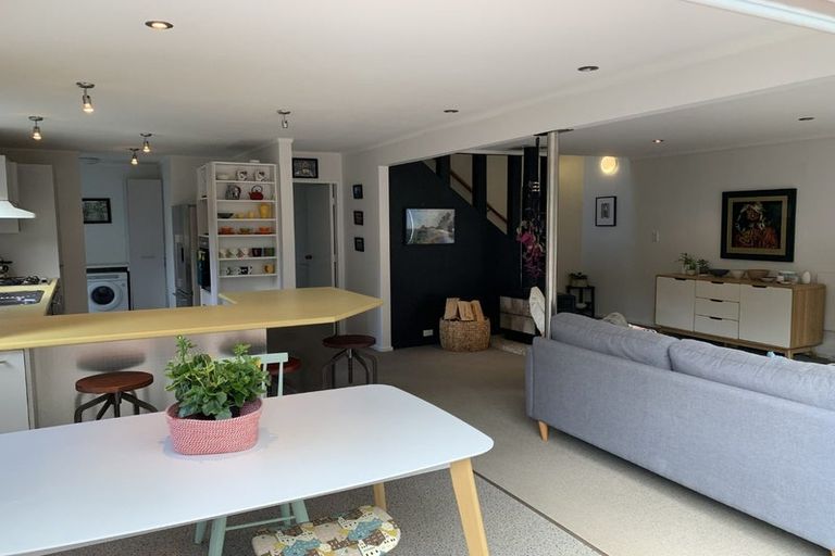 Photo of property in 11 Renata Road, Otaki, 5512