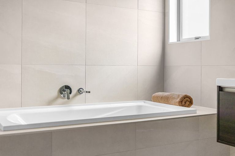 Photo of property in 13 Tarakoi Road, Hobsonville, Auckland, 0616