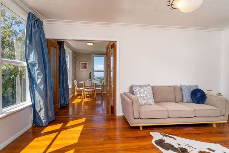 Photo of property in 27 Hanlon Street, Halfway Bush, Dunedin, 9010