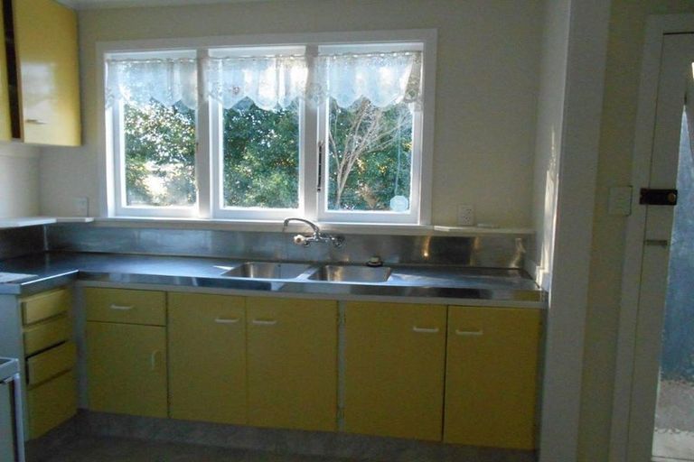 Photo of property in 11 Dunstan Street, Otaki, 5512