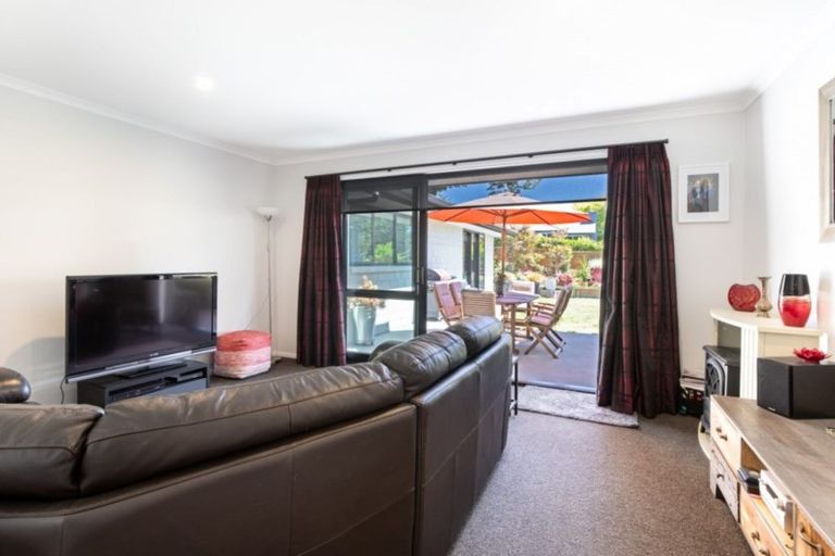 Photo of property in 11 Bronte Place, Leamington, Cambridge, 3432